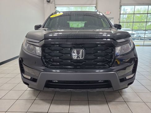 Used 2023 Honda Passport Elite image 6