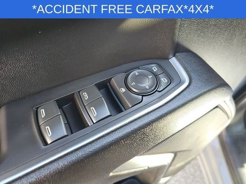 Used 2024 Chevrolet Silverado 1500 LT image 39