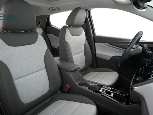 Used 2023 Chevrolet Bolt EUV Premier w/ Sun & Sound Package image 23