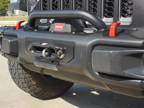 Used 2021 Jeep Gladiator Rubicon AWD/4WD image 9