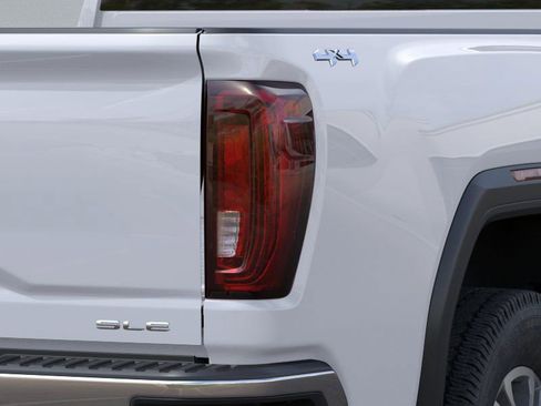 New 2026 GMC Sierra 3500 SLE image 11