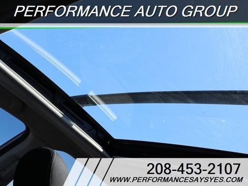 Used 2015 Subaru Forester 2.5i Premium w/ All-Weather Package AWD/4WD image 24