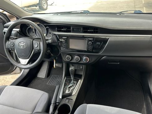 Used 2016 Toyota Corolla L FWD image 16
