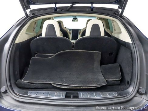 Used 2018 Tesla Model X P100D image 39