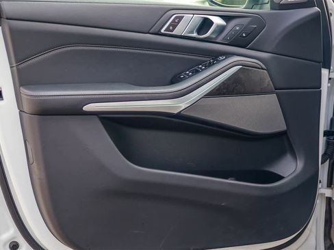 Used 2024 BMW X5 xDrive40i image 21