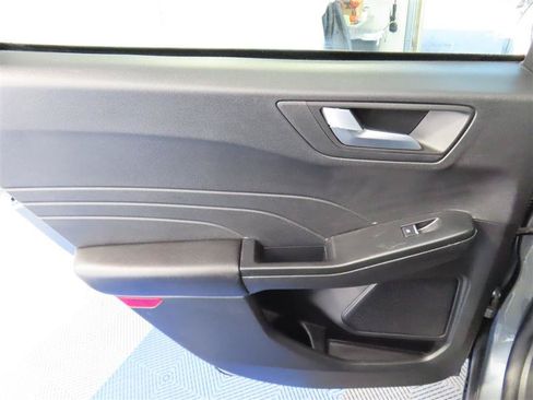 Used 2025 Ford Escape ST-Line FWD image 27