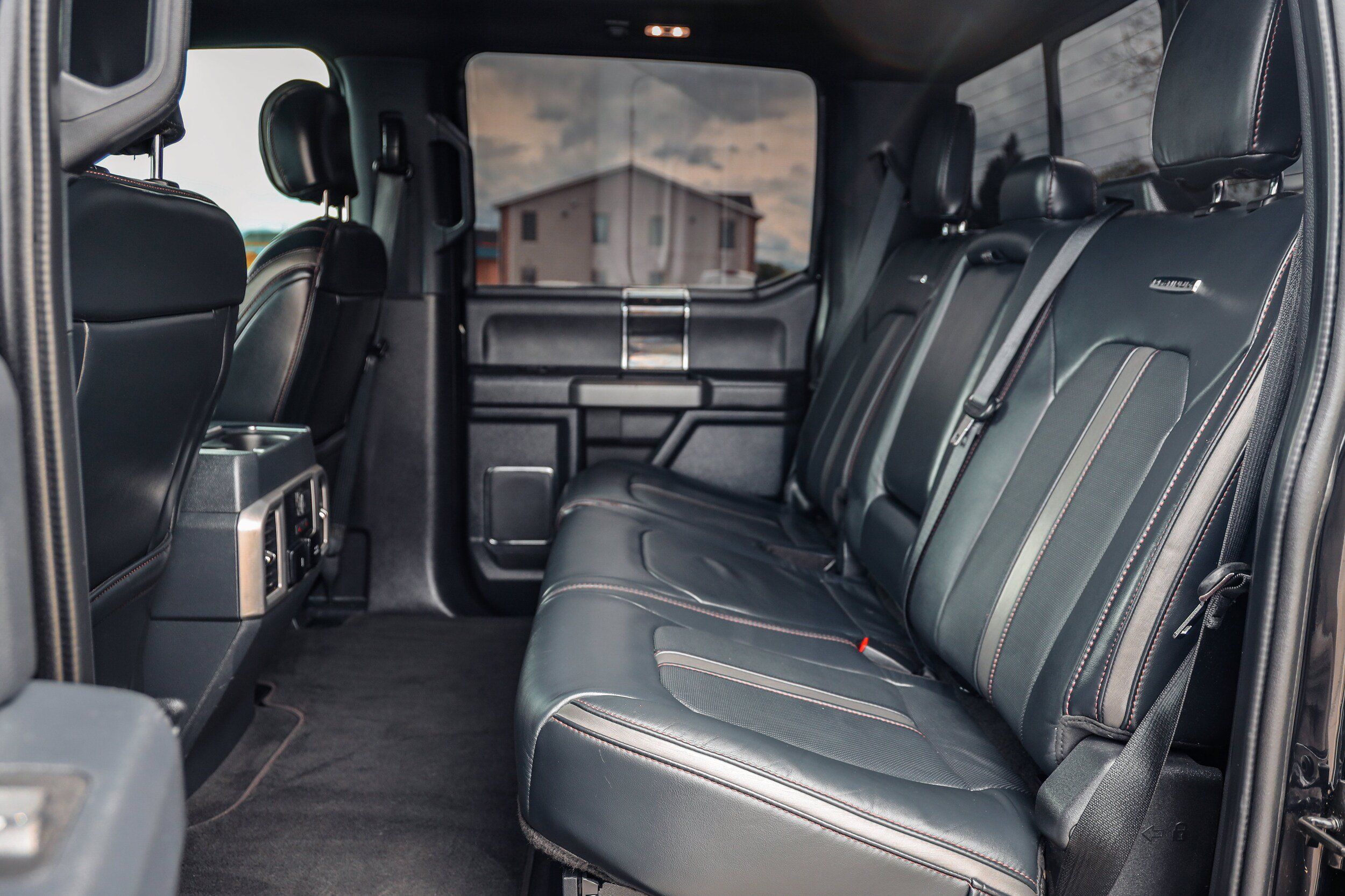 Used 2022 Ford F350 Platinum AWD/4WD image 13