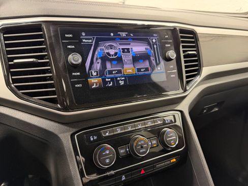 Used 2023 Volkswagen Atlas SE FWD image 46