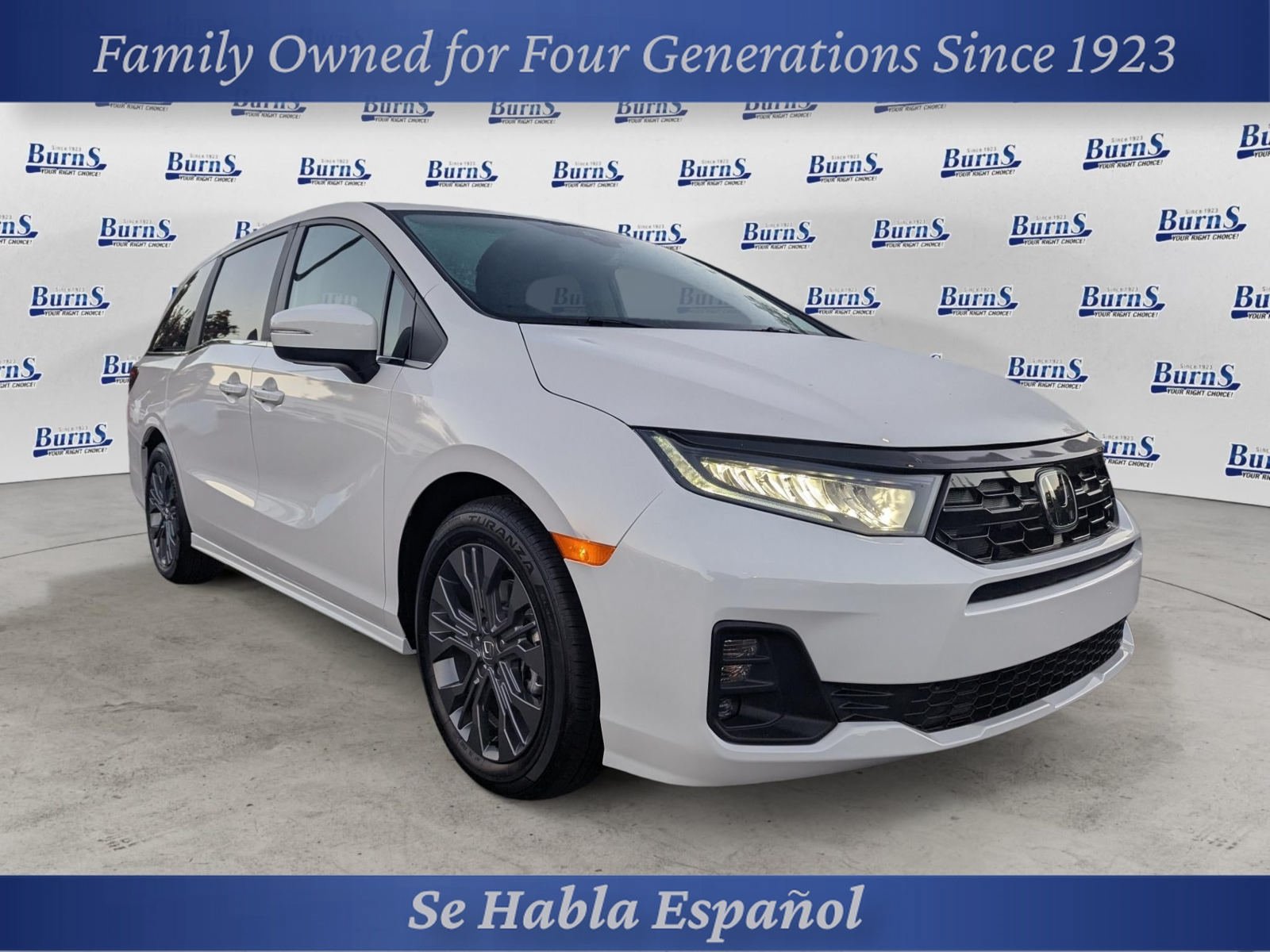 New 2027 Honda Odyssey Touring image 1