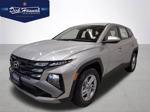 New 2026 Hyundai Tucson SE image 1