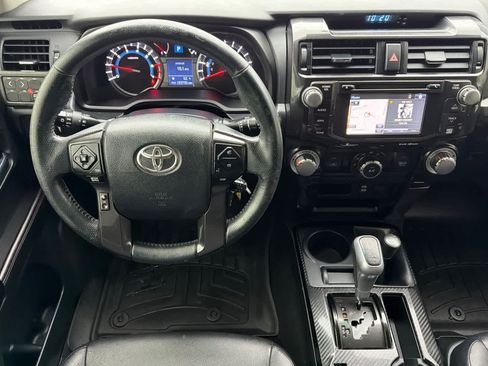 Used 2017 Toyota 4Runner TRD Pro AWD/4WD image 12