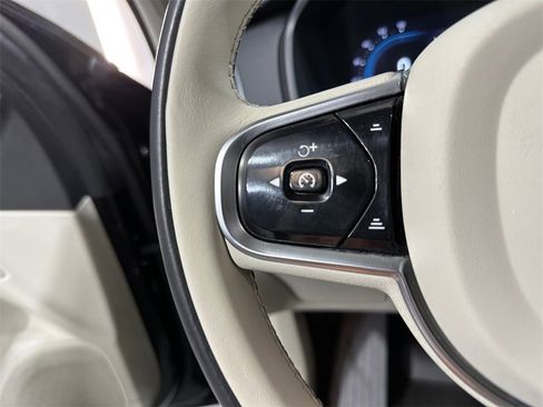 Used 2023 Volvo XC90 T8 Plus w/ Protection Package Premier image 19