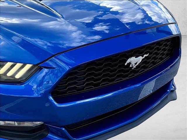 Used 2017 Ford Mustang Coupe RWD image 27