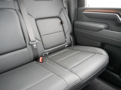 Used 2025 GMC Sierra 3500 Denali w/ Denali Reserve Package image 14