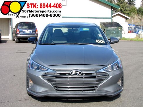 Used 2019 Hyundai Elantra SE image 10