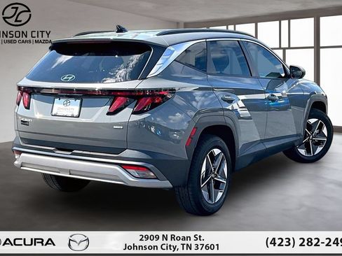 Used 2025 Hyundai Tucson SEL AWD/4WD image 2