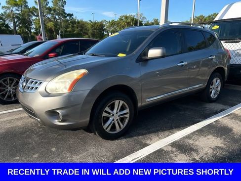 Used 2013 Nissan Rogue SV w/ Premium Pkg AWD/4WD image 2