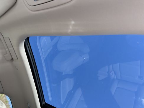 Used 2022 Lincoln Aviator Reserve w/ Equipment Group 201A image 32