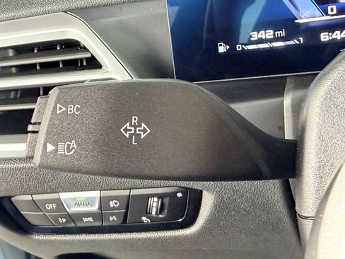 Certified 2025 BMW M440i image 19