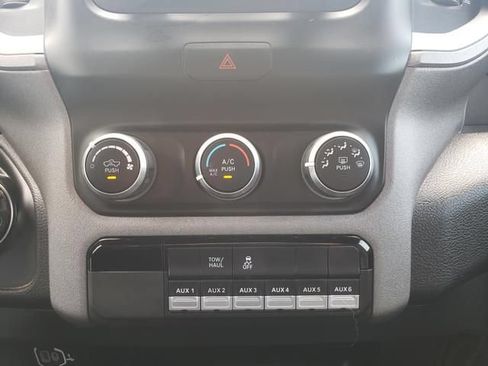 Used 2024 RAM 2500 Tradesman w/ Chrome Appearance Group AWD/4WD image 22