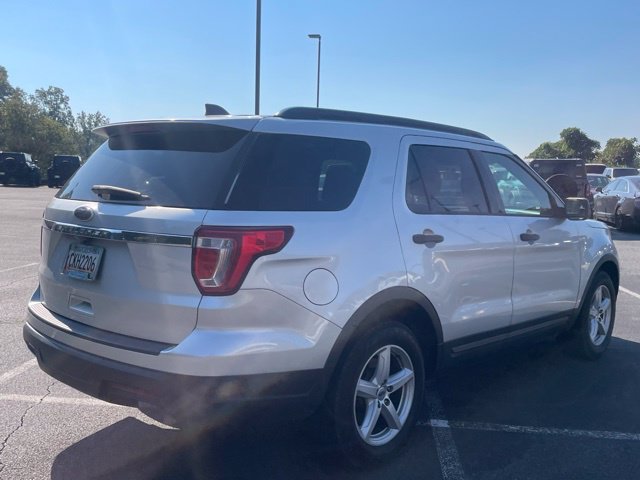 Used 2018 Ford Explorer FWD image 6