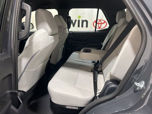 Used 2026 Toyota 4Runner SR5 image 22