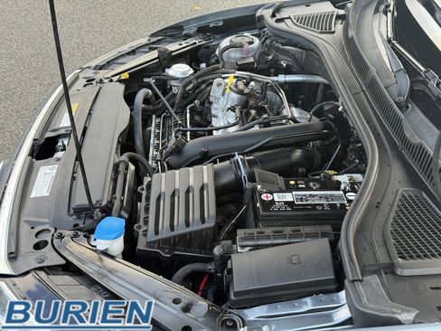 Used 2020 Volkswagen Jetta R-Line image 32