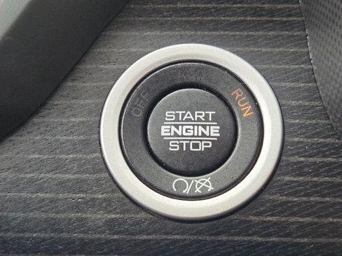 Certified 2024 RAM 2500 Limited image 33