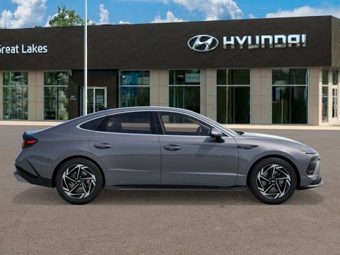 New 2026 Hyundai Sonata SEL image 7