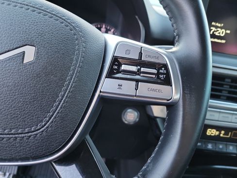 Certified 2022 Kia Telluride SX FWD image 28