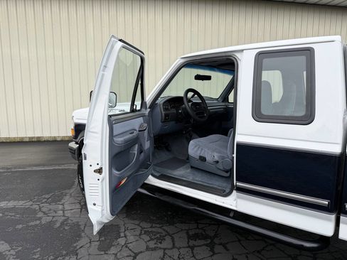 Used 1993 Ford F250 XLT 2dr 4WD Extended Cab LB HD image 97