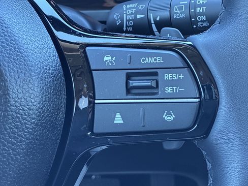 Certified 2025 Honda Pilot Touring image 27