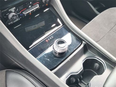 Used 2024 Jeep Grand Cherokee L Laredo image 18