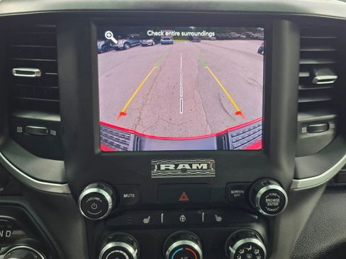 Used 2021 RAM 2500 Big Horn w/ Level 1 Equipment Group AWD/4WD image 23
