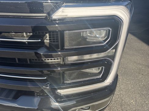 New 2026 Ford F250 Platinum image 10