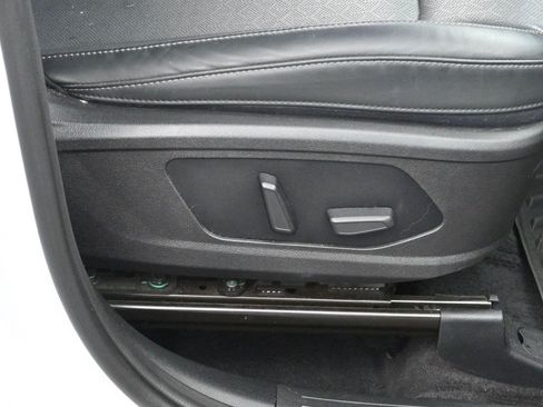 Used 2021 Kia Sorento SX FWD image 37