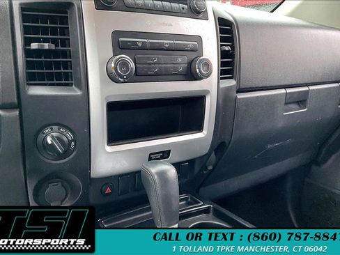 Used 2014 Nissan Titan SV w/ SV Value Truck Package AWD/4WD image 31