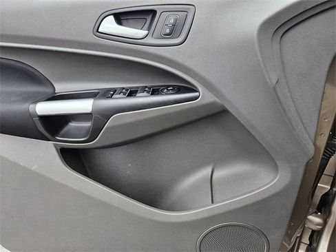 Used 2021 Ford Transit Connect XLT image 24