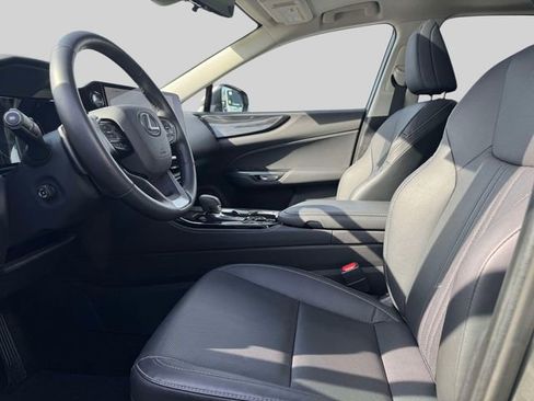 Used 2025 Lexus NX 350 AWD w/ Cold Area Package image 21