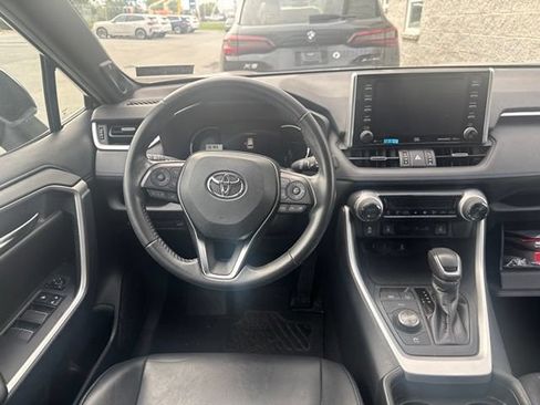 Used 2019 Toyota RAV4 XSE w/ Carpet Mat Package AWD/4WD image 16