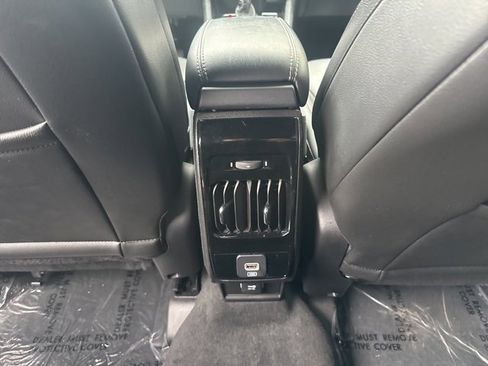 Used 2022 Jeep Compass Altitude image 24