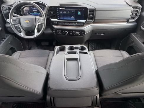 Certified 2026 Chevrolet Silverado 1500 LT RWD image 12