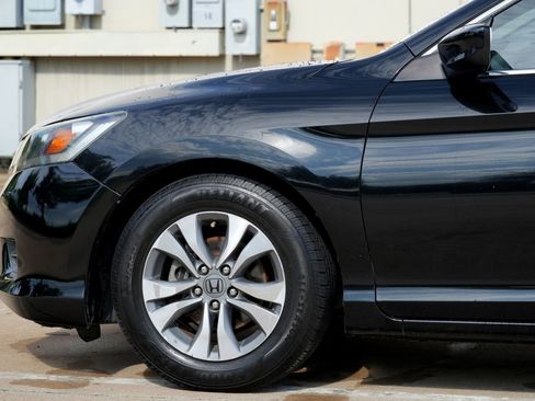 Used 2015 Honda Accord LX image 22