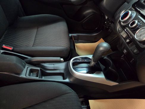 Used 2019 Honda Fit EX image 23