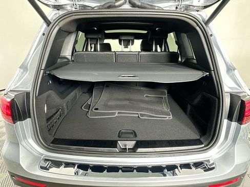 Used 2026 Mercedes-Benz GLB 250 image 24