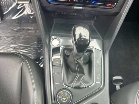 Used 2023 Volkswagen Tiguan SE R-Line AWD/4WD image 21