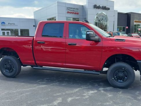 New 2026 RAM 2500 Tradesman AWD/4WD image 8