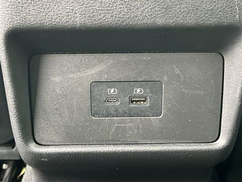 Certified 2022 Nissan Rogue SV image 19