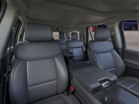 New 2026 Ford Expedition Active AWD/4WD image 10