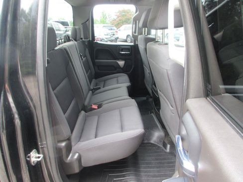 Used 2017 Chevrolet Silverado 1500 LT w/ Midnight Edition AWD/4WD image 16